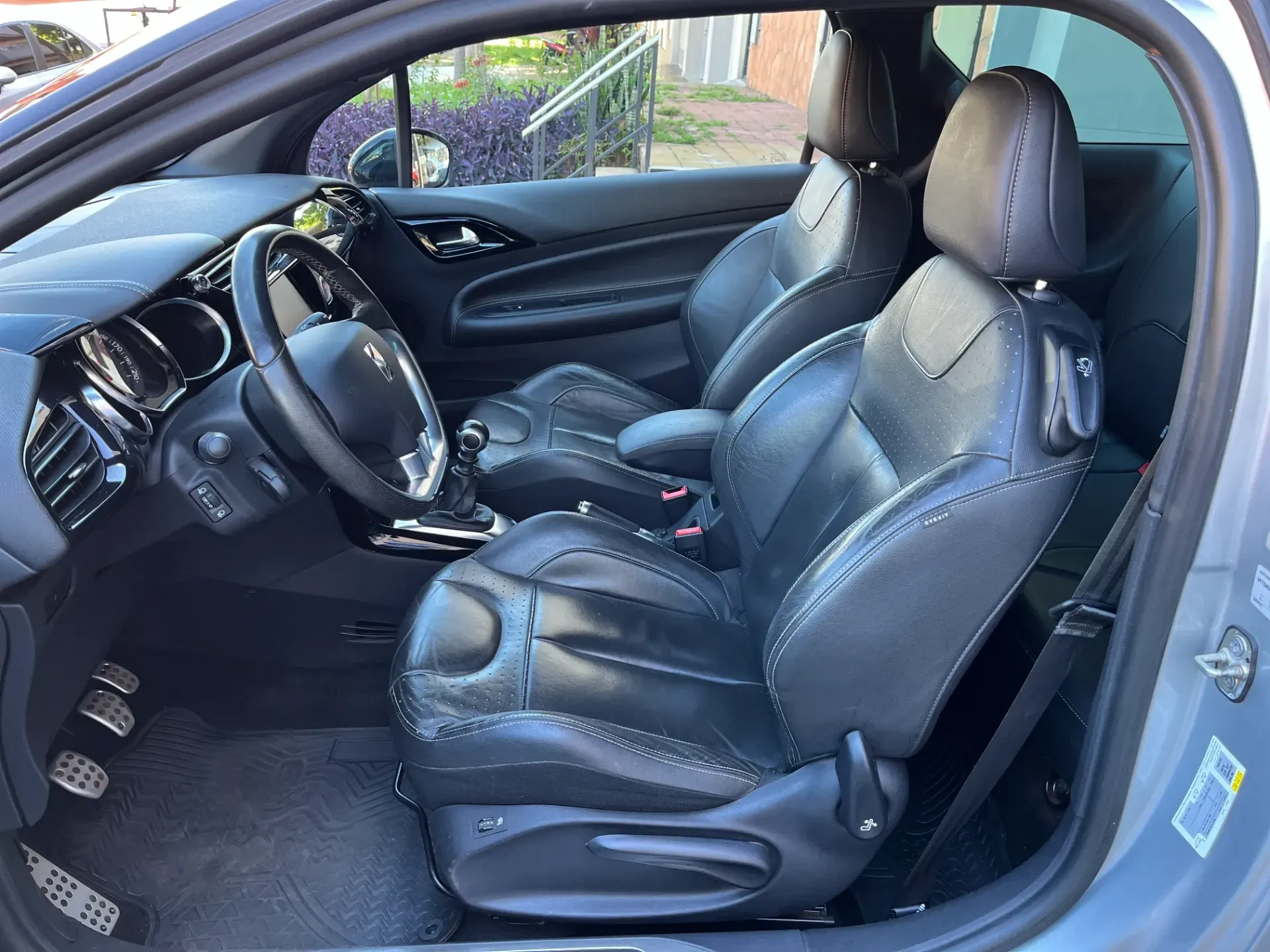 Mirá esta publicación de Ds Automobiles DS3