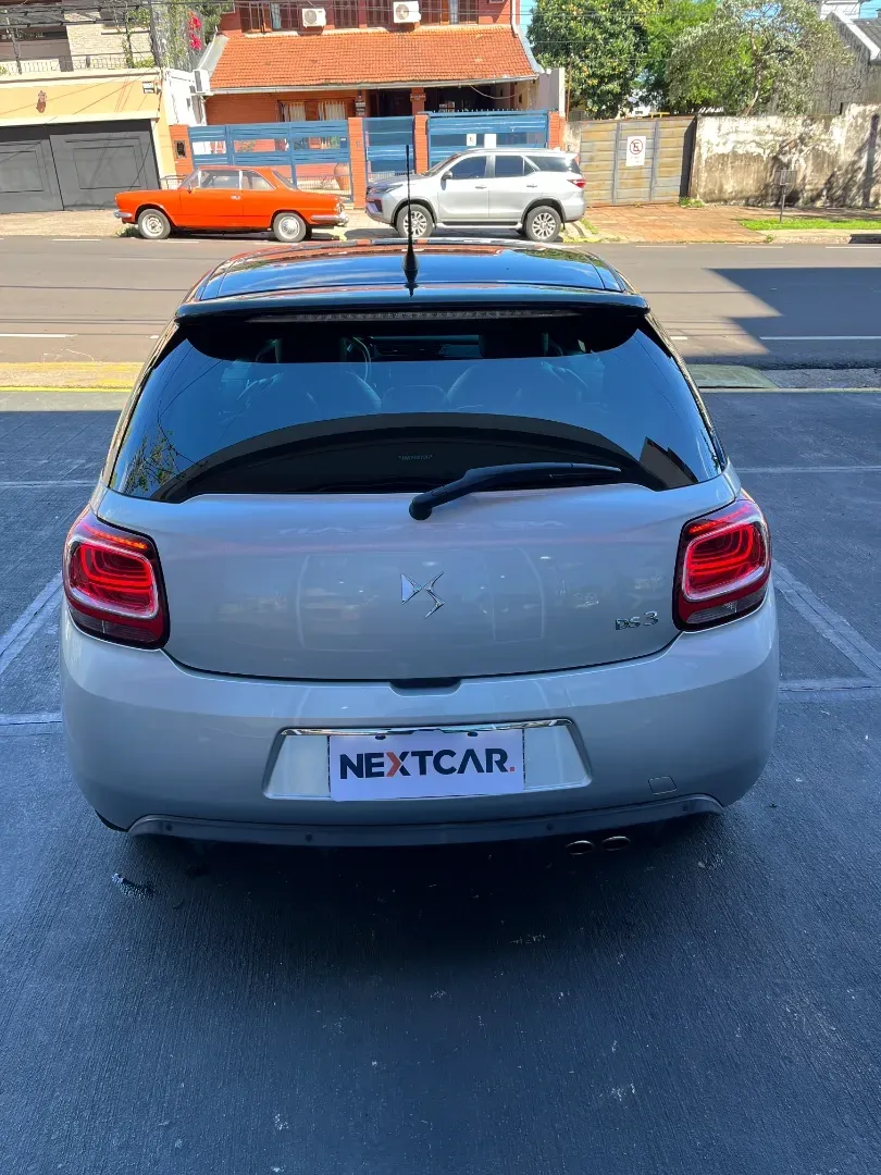 Mira esta publicación de Ds Automobiles DS3 2017 en Motordil