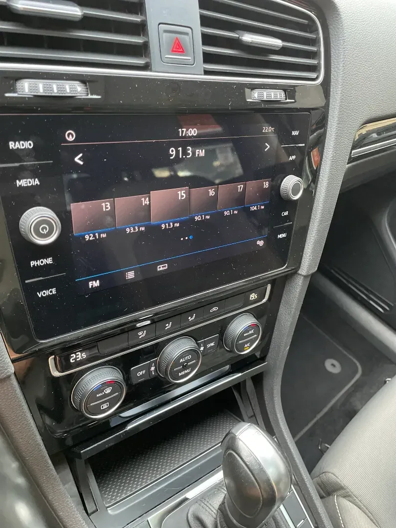 Mira esta publicación de Volkswagen Golf 2018 en Motordil