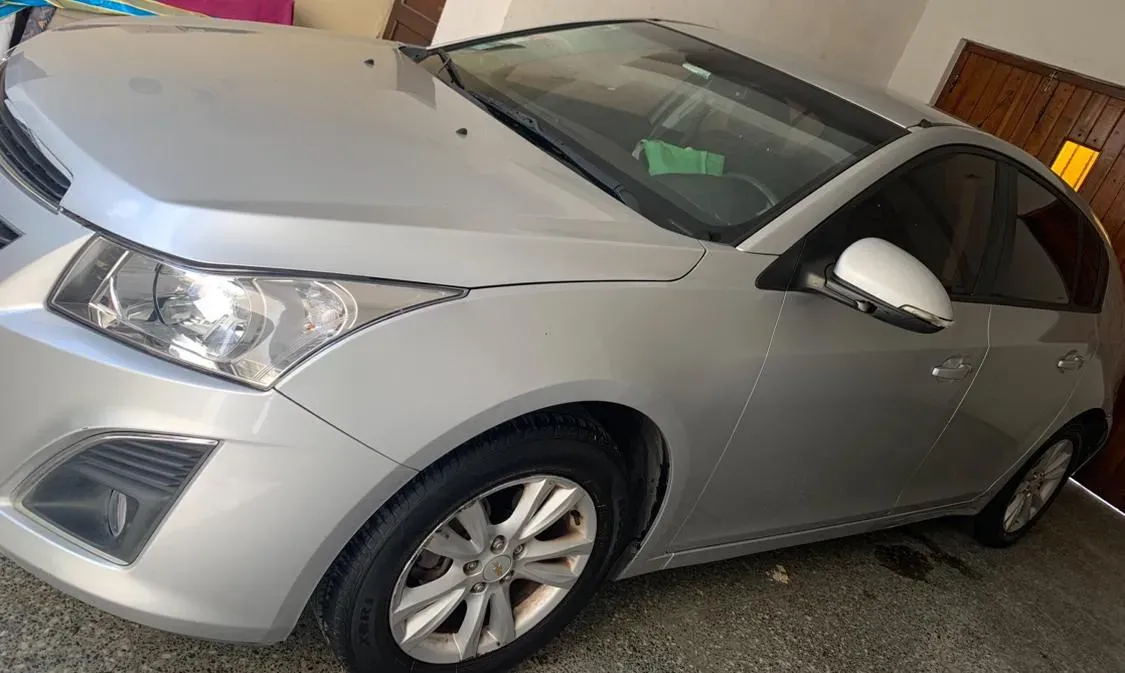 Mira esta publicación de Chevrolet Cruze 2015 en Motordil