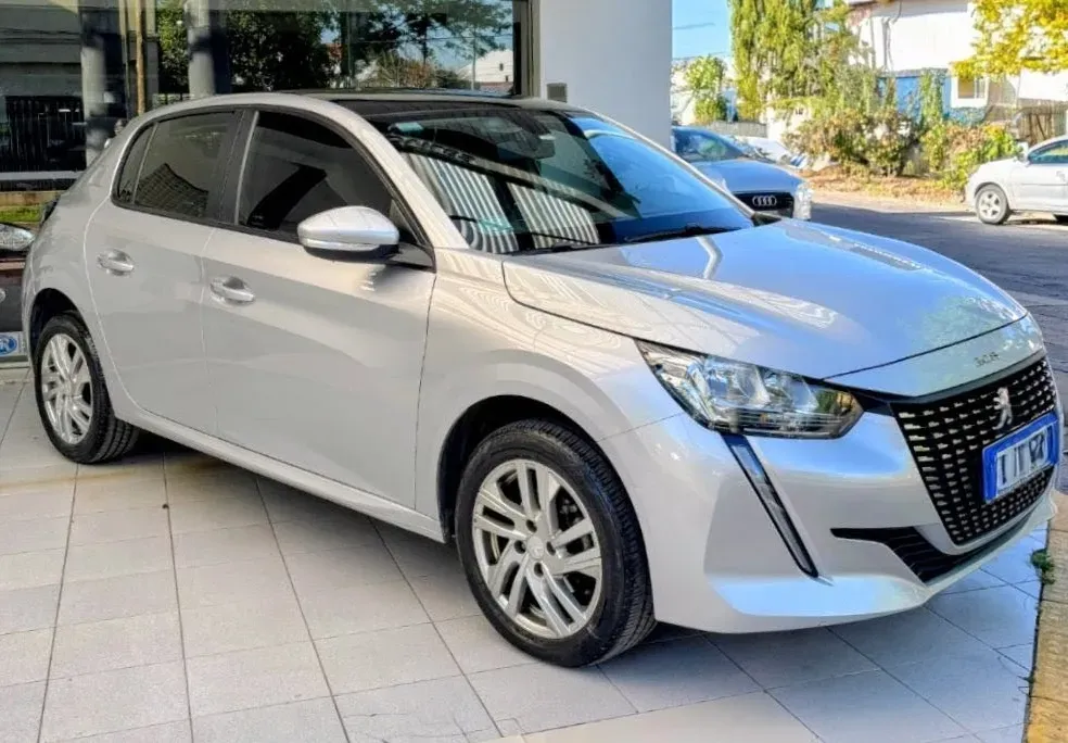 Mira esta publicación de Peugeot 208 2021 en Motordil