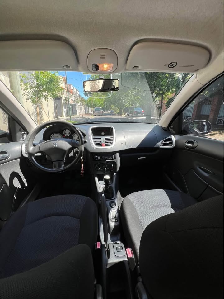 Mira esta publicación de Peugeot 207 2013 en Motordil