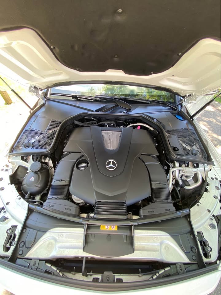 Mira esta publicación de Mercedes Benz Clase C 2018 en Motordil