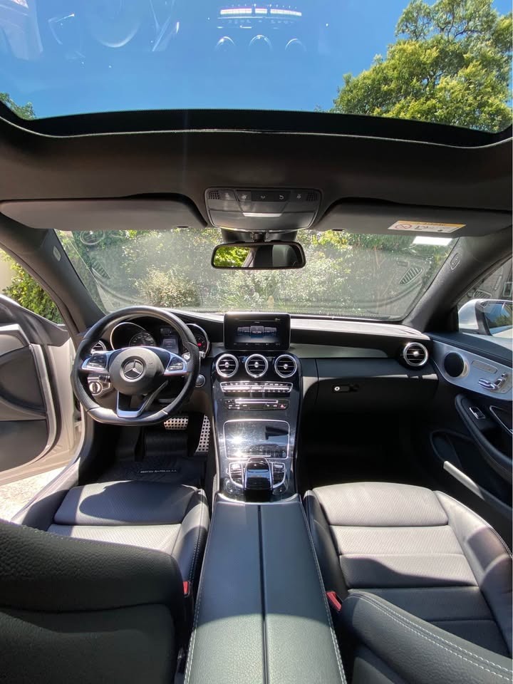 Mira esta publicación de Mercedes Benz Clase C 2018 en Motordil