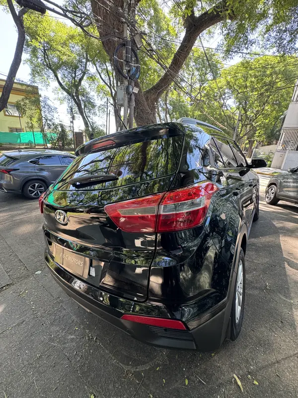 Mira esta publicación de Hyundai Creta 2017 en Motordil