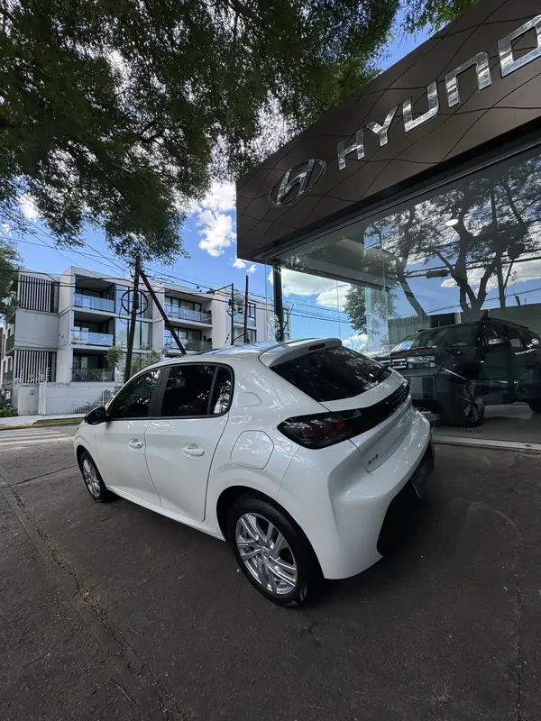 Mirá esta publicación de Peugeot 208