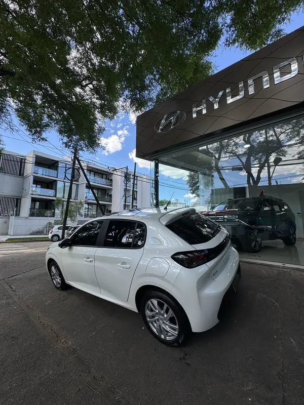 Mirá esta publicación de Peugeot 208