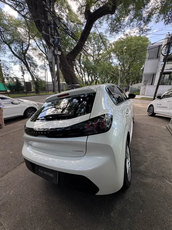 Mirá esta publicación de Peugeot 208