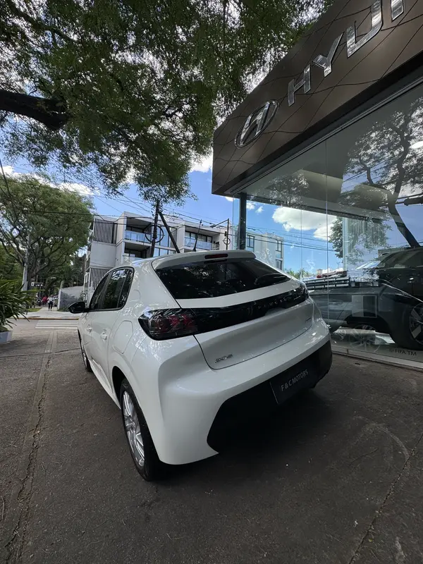 Mirá esta publicación de Peugeot 208