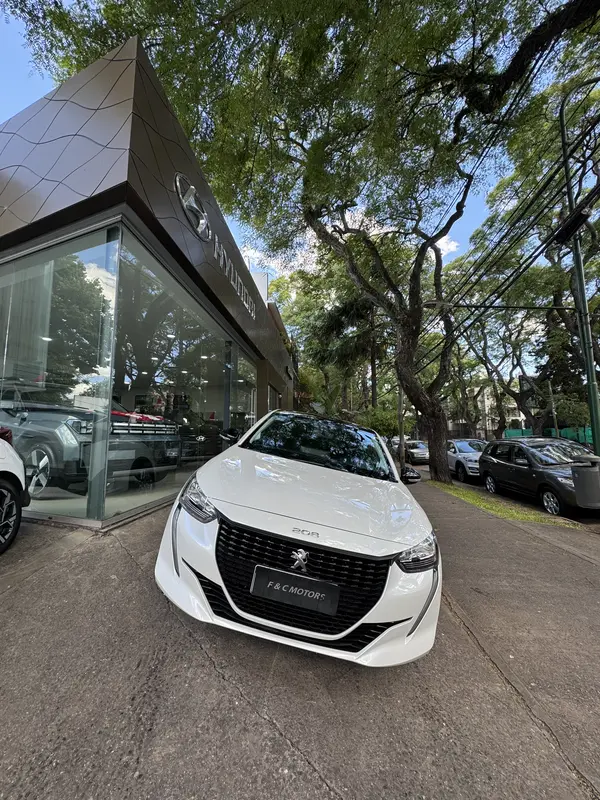 Mirá esta publicación de Peugeot 208