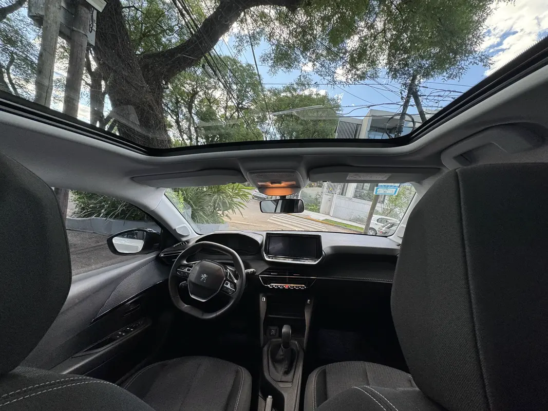 Mirá esta publicación de Peugeot 208