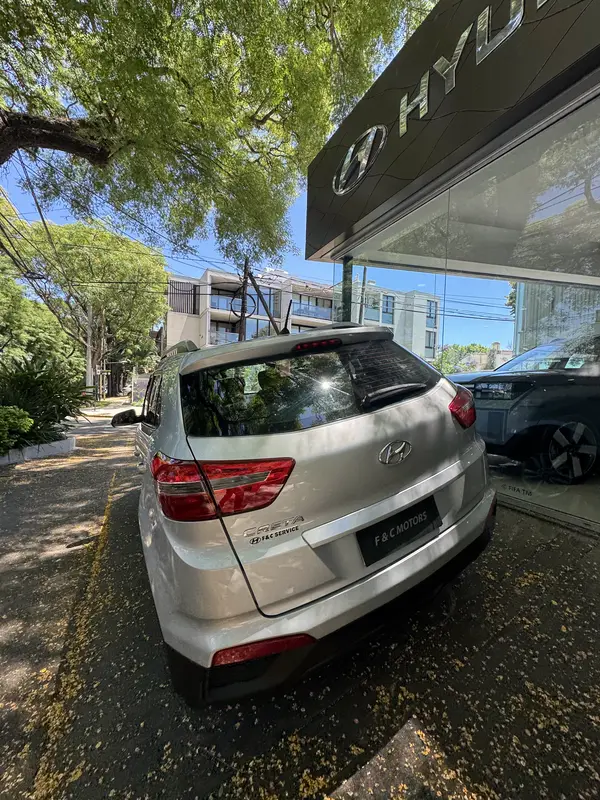 Mira esta publicación de Hyundai Creta 2017 en Motordil