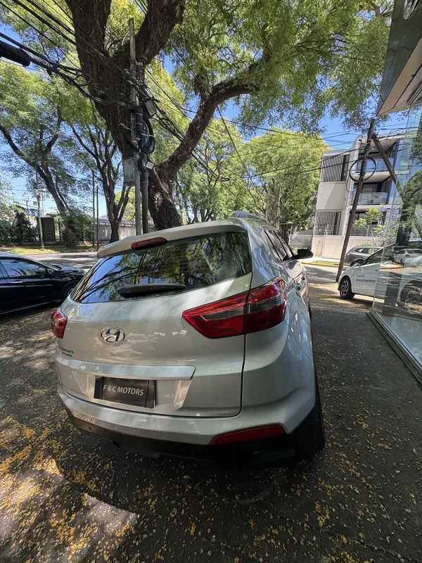 Mira esta publicación de Hyundai Creta 2017 en Motordil