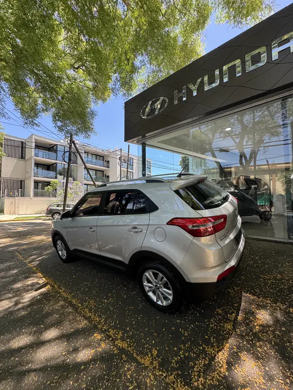 Mira esta publicación de Hyundai Creta 2017 en Motordil