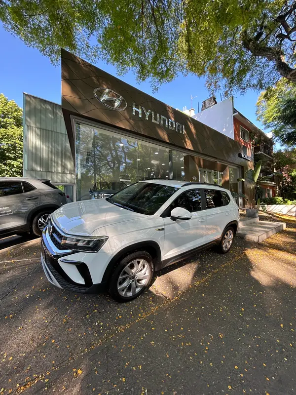 Mira esta publicación de Volkswagen Taos 2022 en Motordil