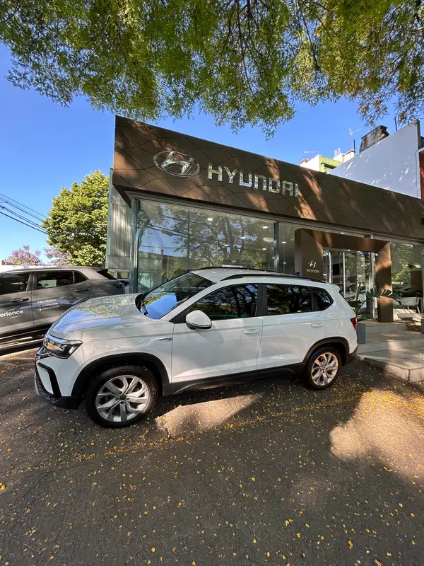 Mira esta publicación de Volkswagen Taos 2022 en Motordil