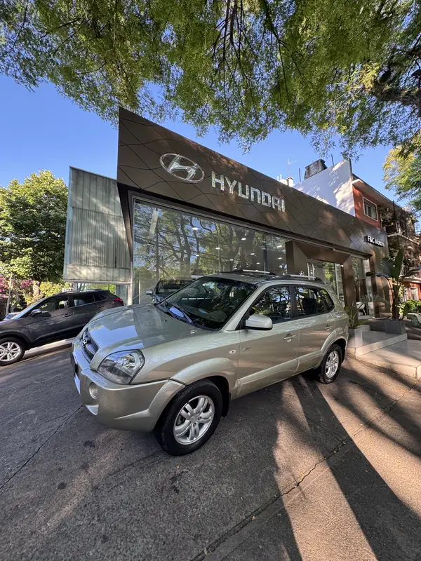 Mira esta publicación de Hyundai Tucson 2008 en Motordil