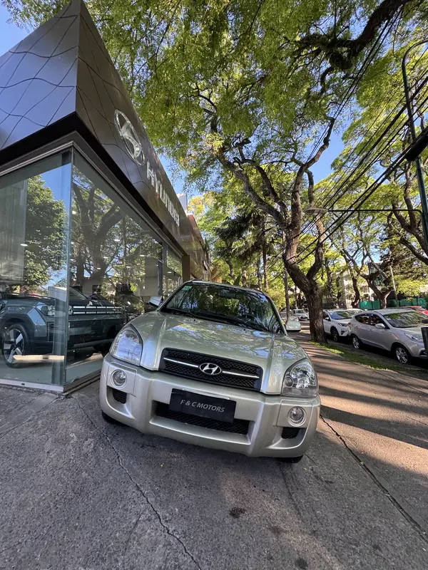 Mira esta publicación de Hyundai Tucson 2008 en Motordil