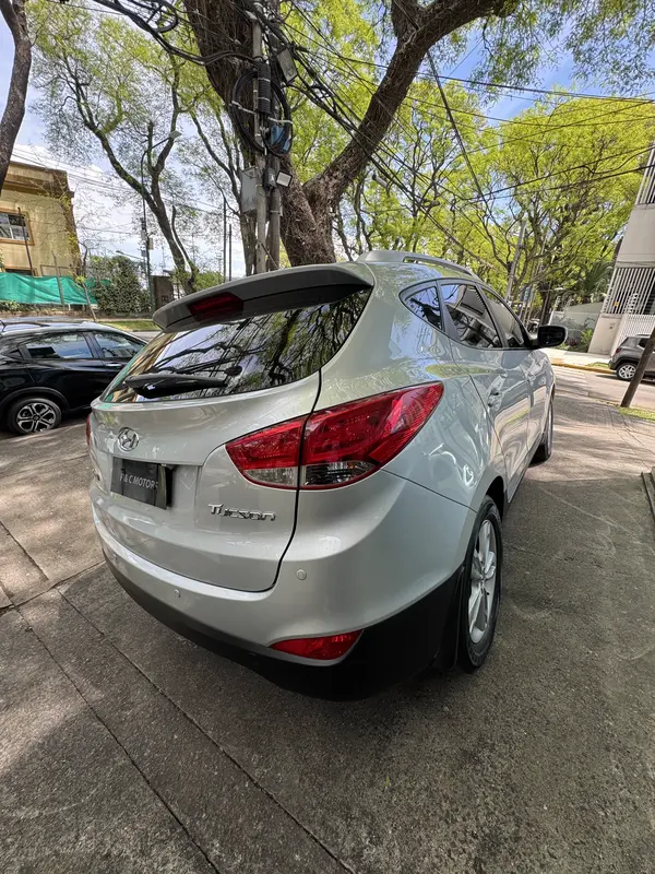 Mira esta publicación de Hyundai Tucson 2012 en Motordil