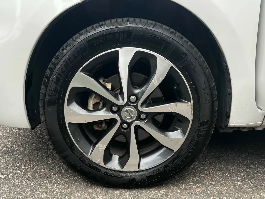 Mira esta publicación de Nissan March 2017 en Motordil