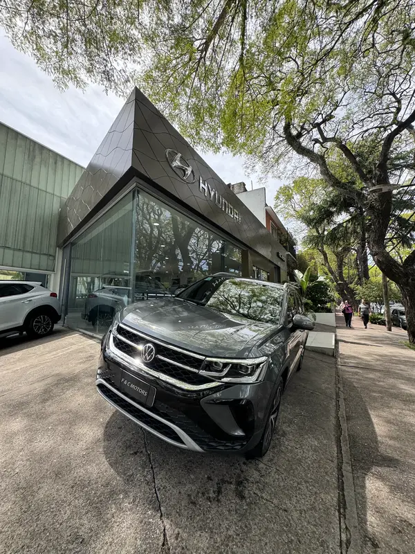 Mira esta publicación de Volkswagen Taos 2022 en Motordil