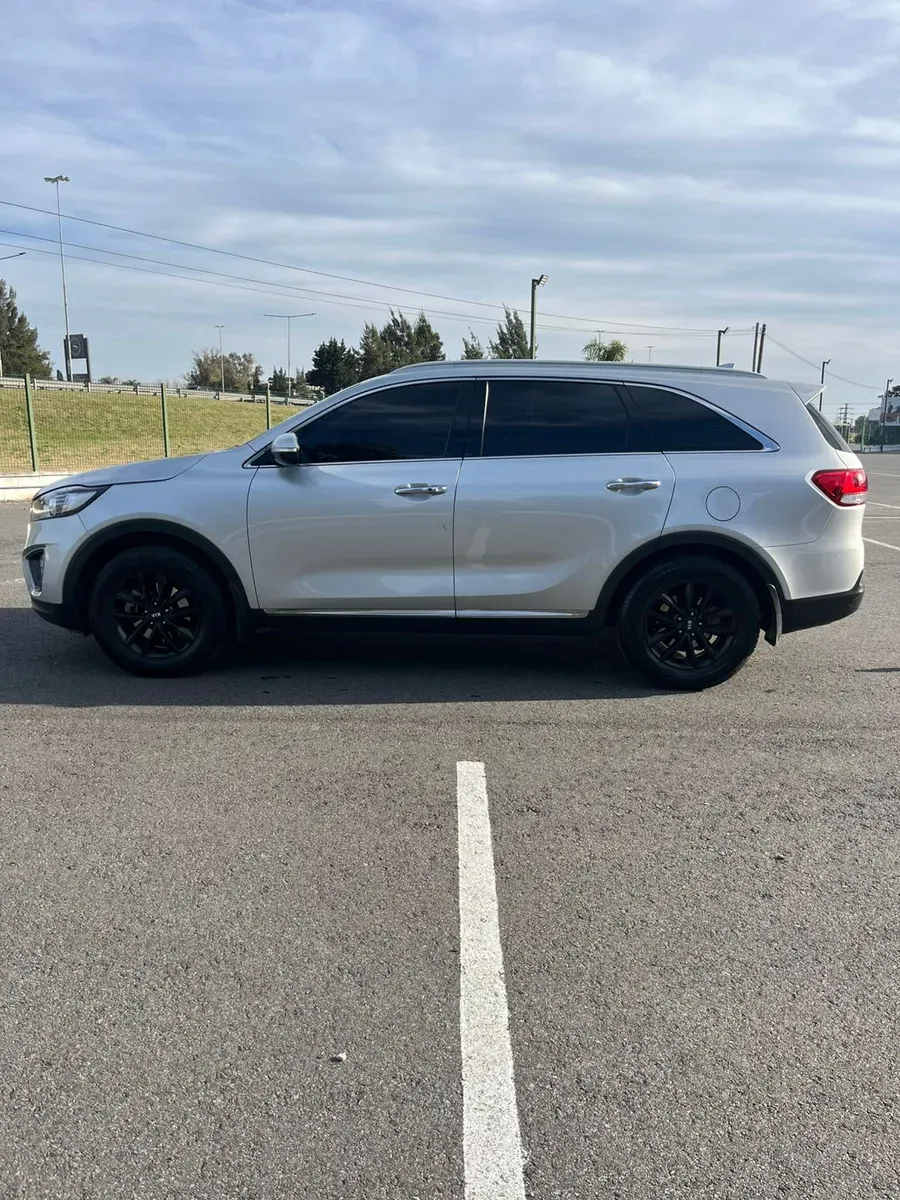Mira esta publicación de KIA Sorento 2017 en Motordil