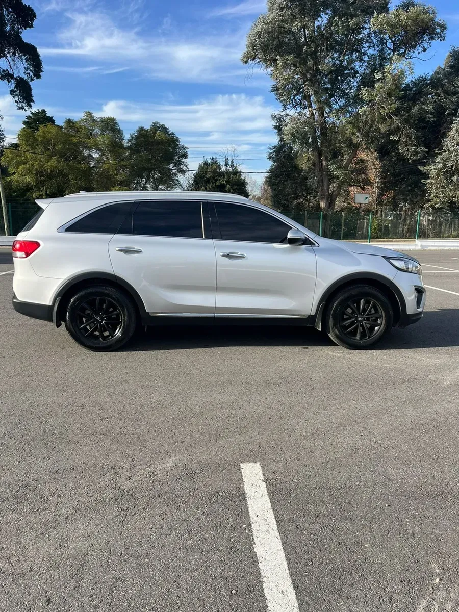 Mira esta publicación de KIA Sorento 2017 en Motordil