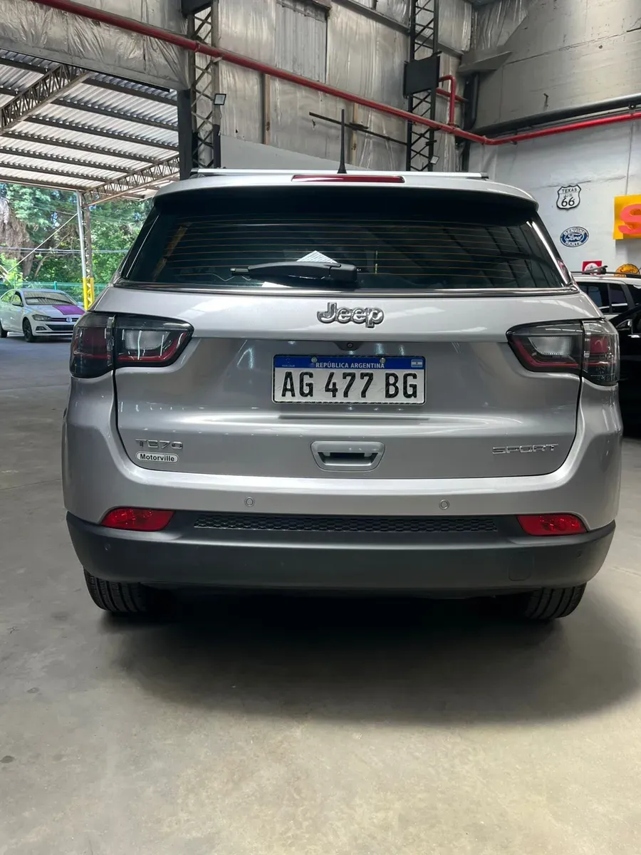 Mira esta publicación de Jeep Compass 2024 en Motordil