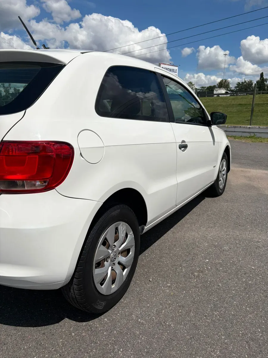 Mira esta publicación de Volkswagen Gol Trend 2015 en Motordil