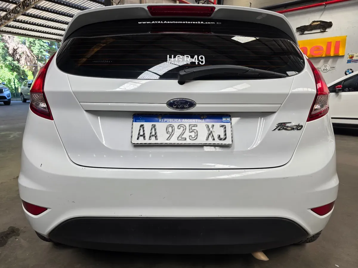 Mira esta publicación de Ford Fiesta 2017 en Motordil