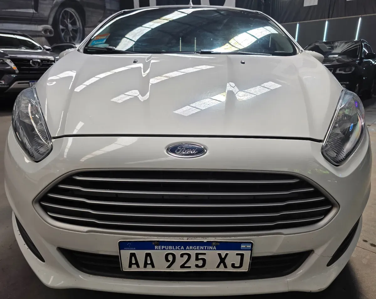 Mira esta publicación de Ford Fiesta 2017 en Motordil