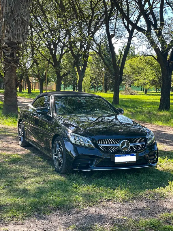 Mira esta publicación de Mercedes Benz Clase C 2021 en Motordil