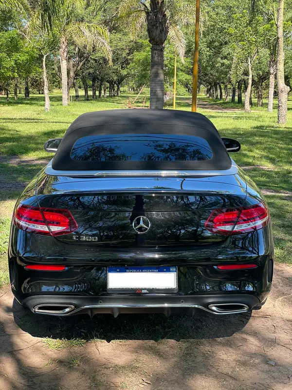 Mira esta publicación de Mercedes Benz Clase C 2021 en Motordil