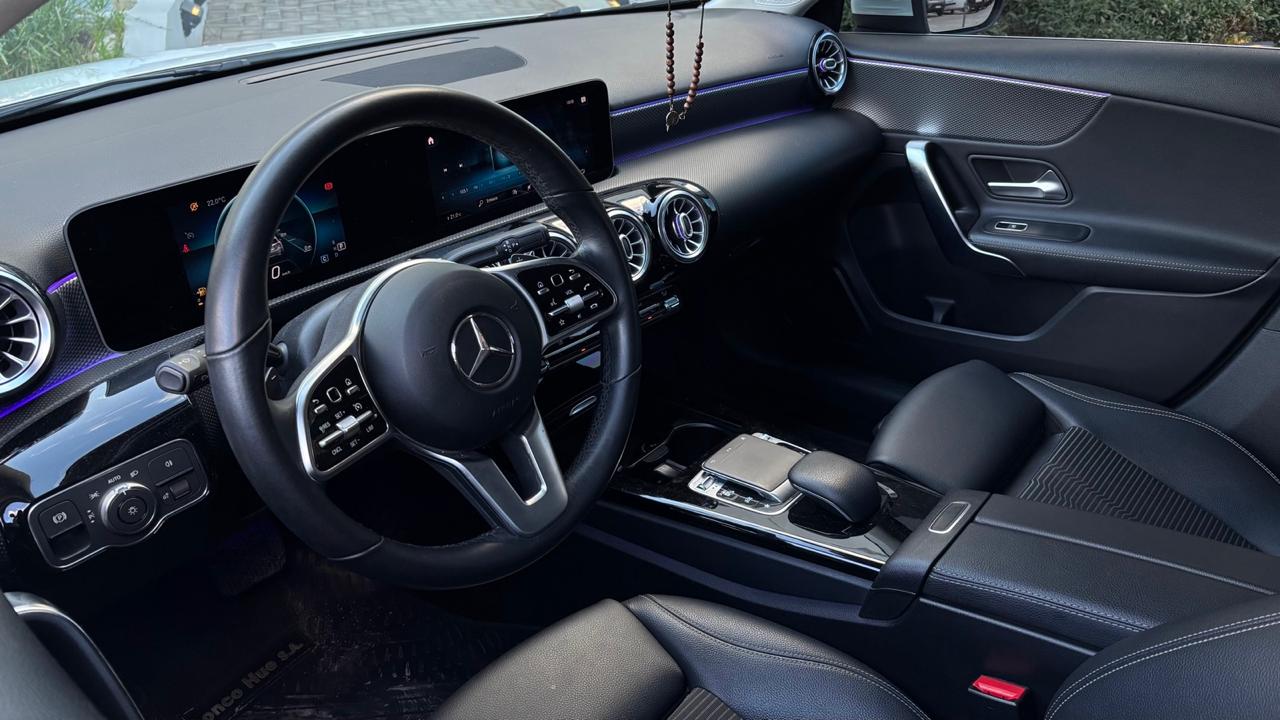 Mira esta publicación de Mercedes Benz Clase A 2019 en Motordil