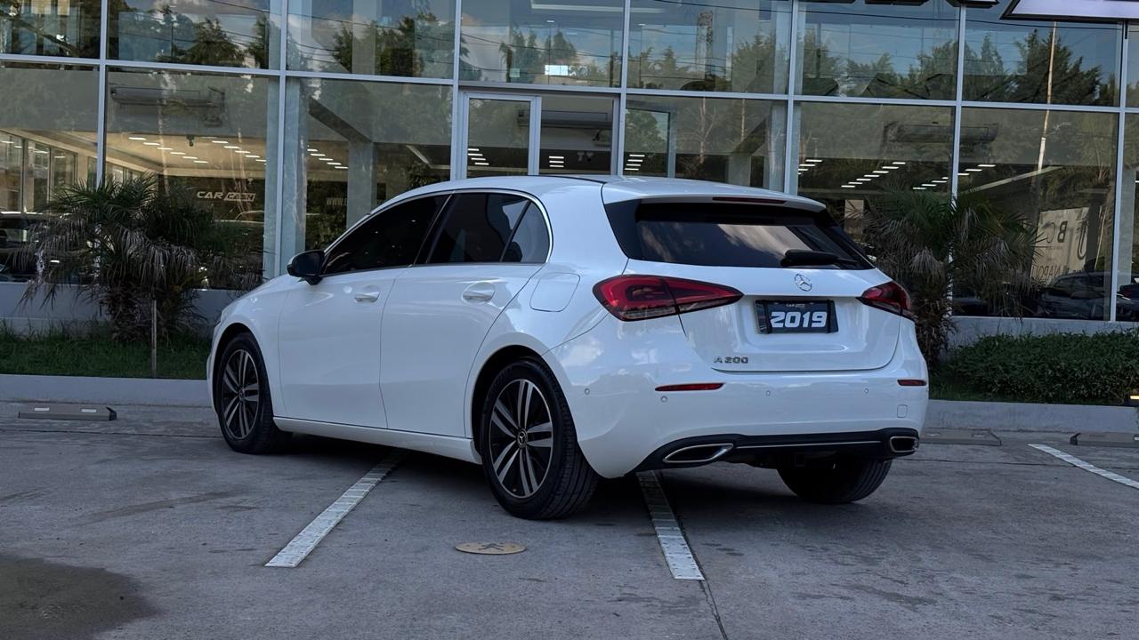 Mira esta publicación de Mercedes Benz Clase A 2019 en Motordil