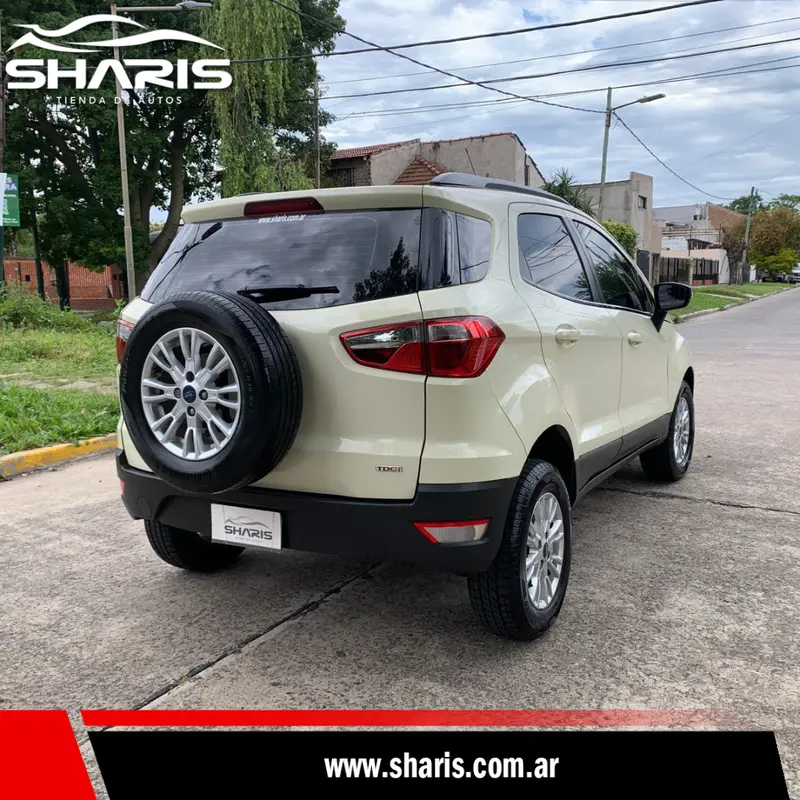 Mira esta publicación de Ford Ecosport 2015 en Motordil