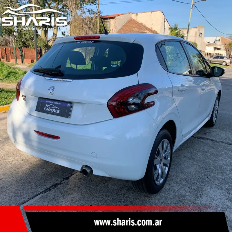 Mira esta publicación de Peugeot 208 2017 en Motordil