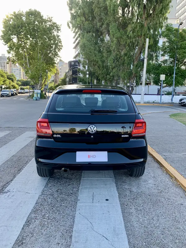 Mira esta publicación de Volkswagen Gol Trend 2020 en Motordil