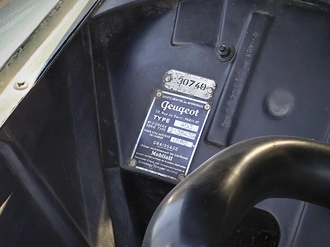 Mirá esta publicación de Peugeot 403