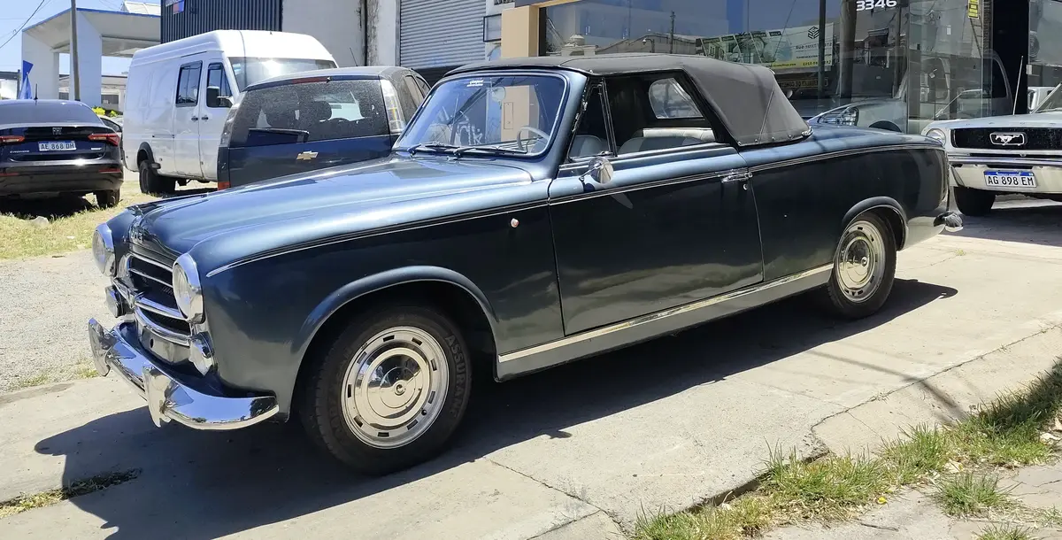 Mira esta publicación de Peugeot 403 1957 en Motordil