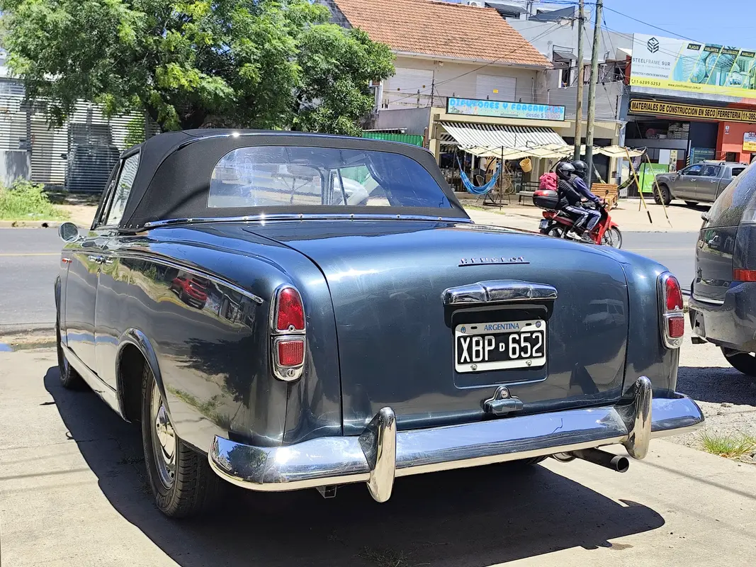 Mira esta publicación de Peugeot 403 1957 en Motordil