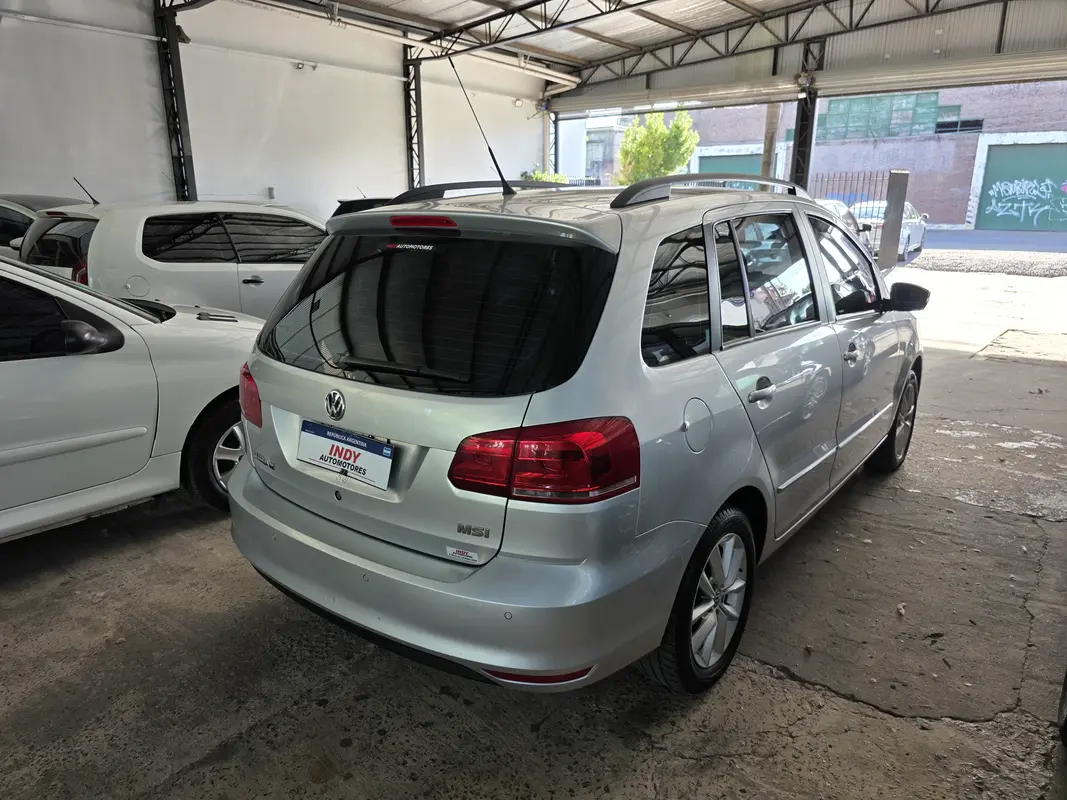 Mira esta publicación de Volkswagen Suran 2016 en Motordil