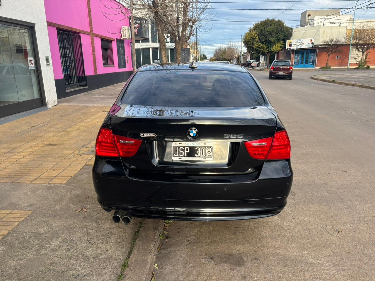 Mira esta publicación de BMW Serie 3 2011 en Motordil