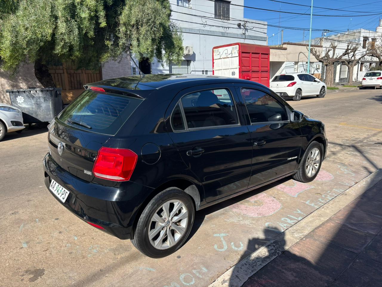 Mira esta publicación de Volkswagen Gol Trend 2017 en Motordil