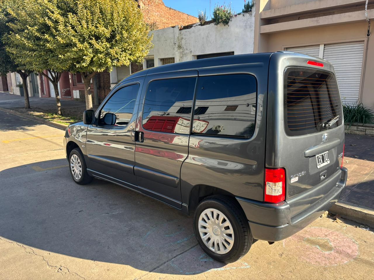 Mira esta publicación de Citroen Berlingo 2012 en Motordil