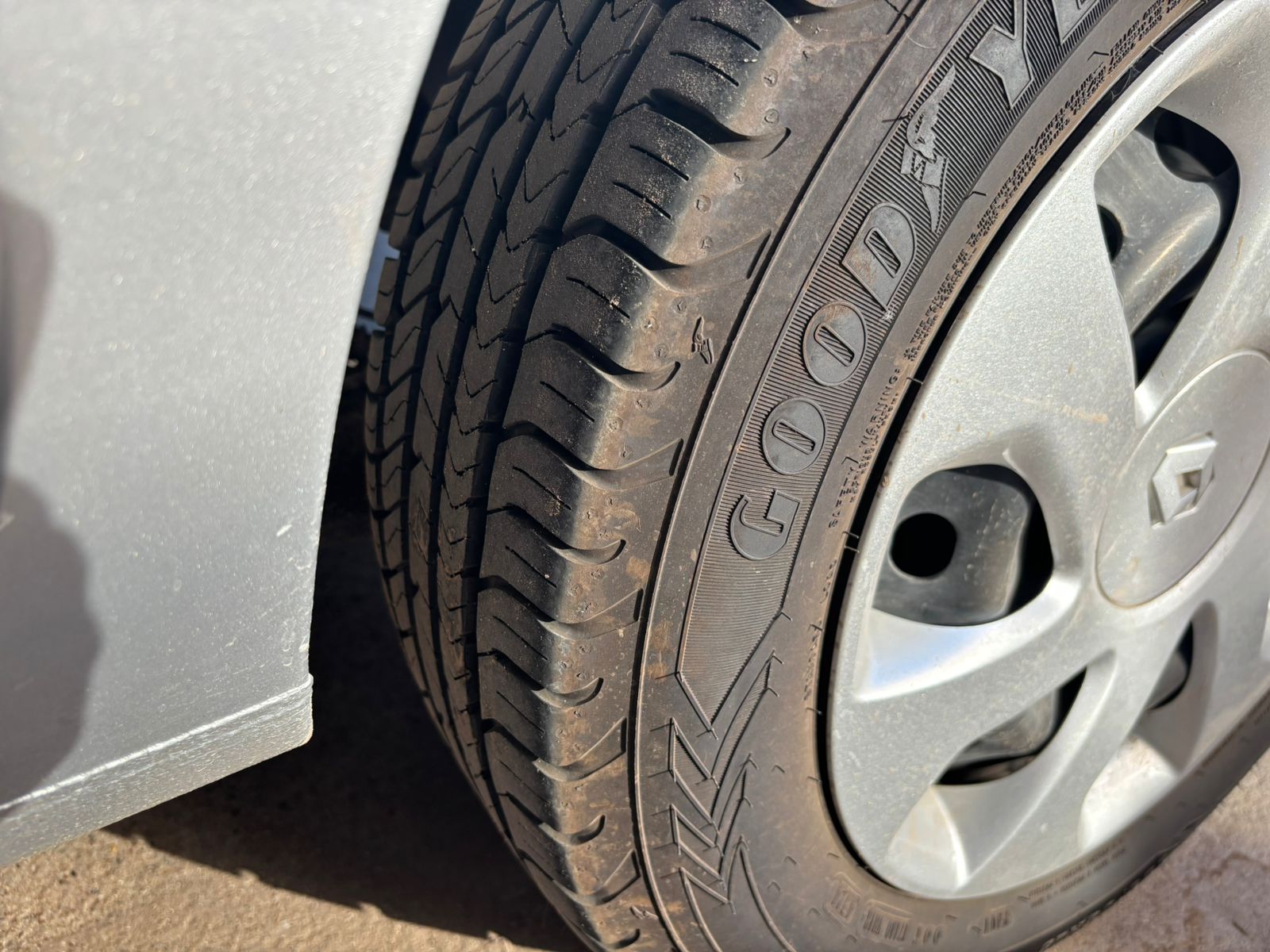 Mira esta publicación de Renault Kangoo 2023 en Motordil