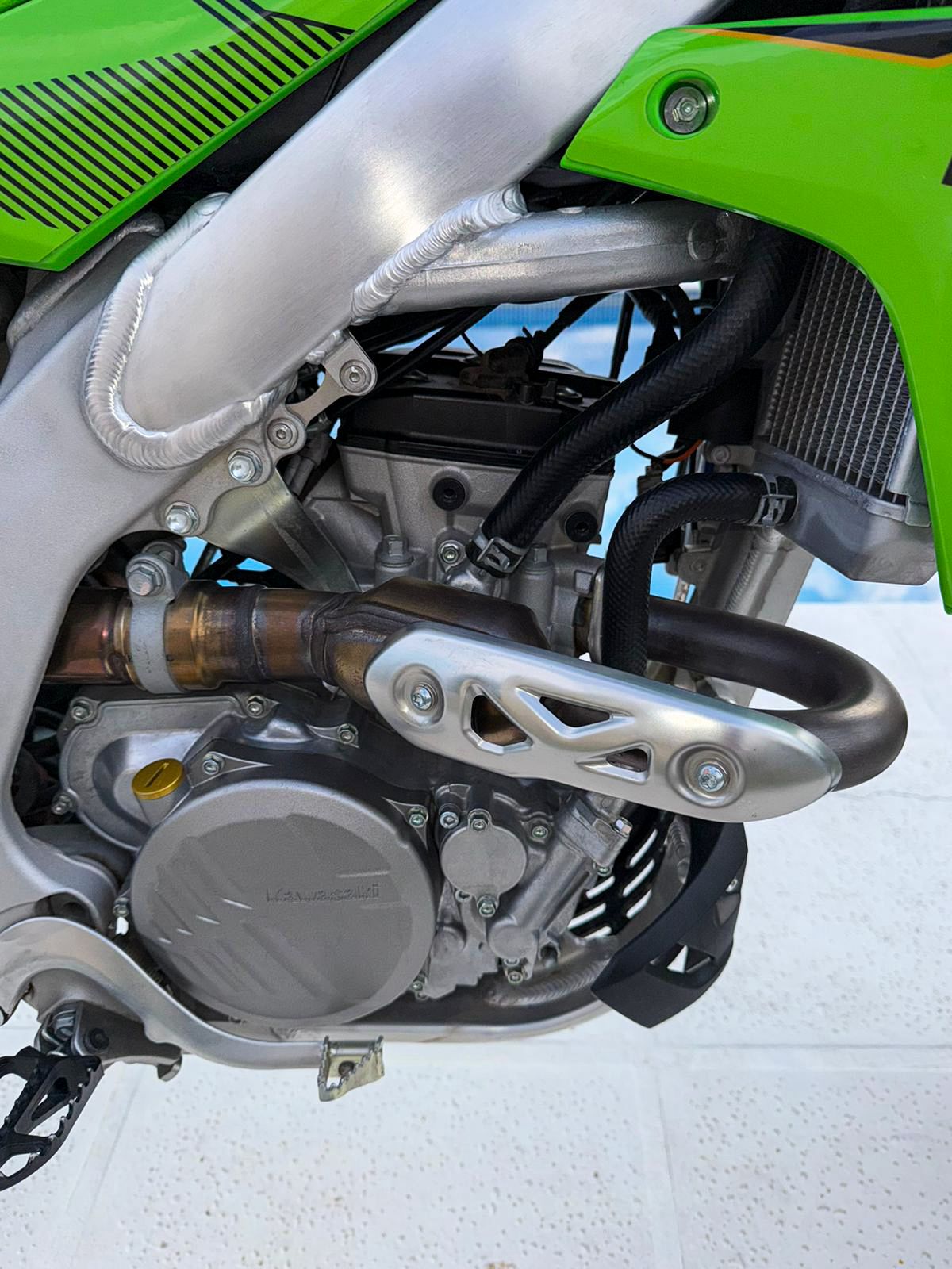 Mira esta publicación de Kawasaki KX 250 2025 en Motordil