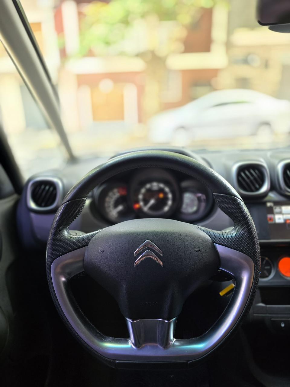 Mira esta publicación de Citroen C 3 Aircross 2017 en Motordil