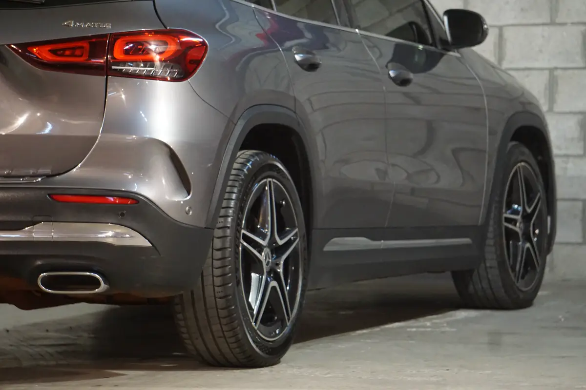 Mira esta publicación de Mercedes Benz GLA 2020 en Motordil