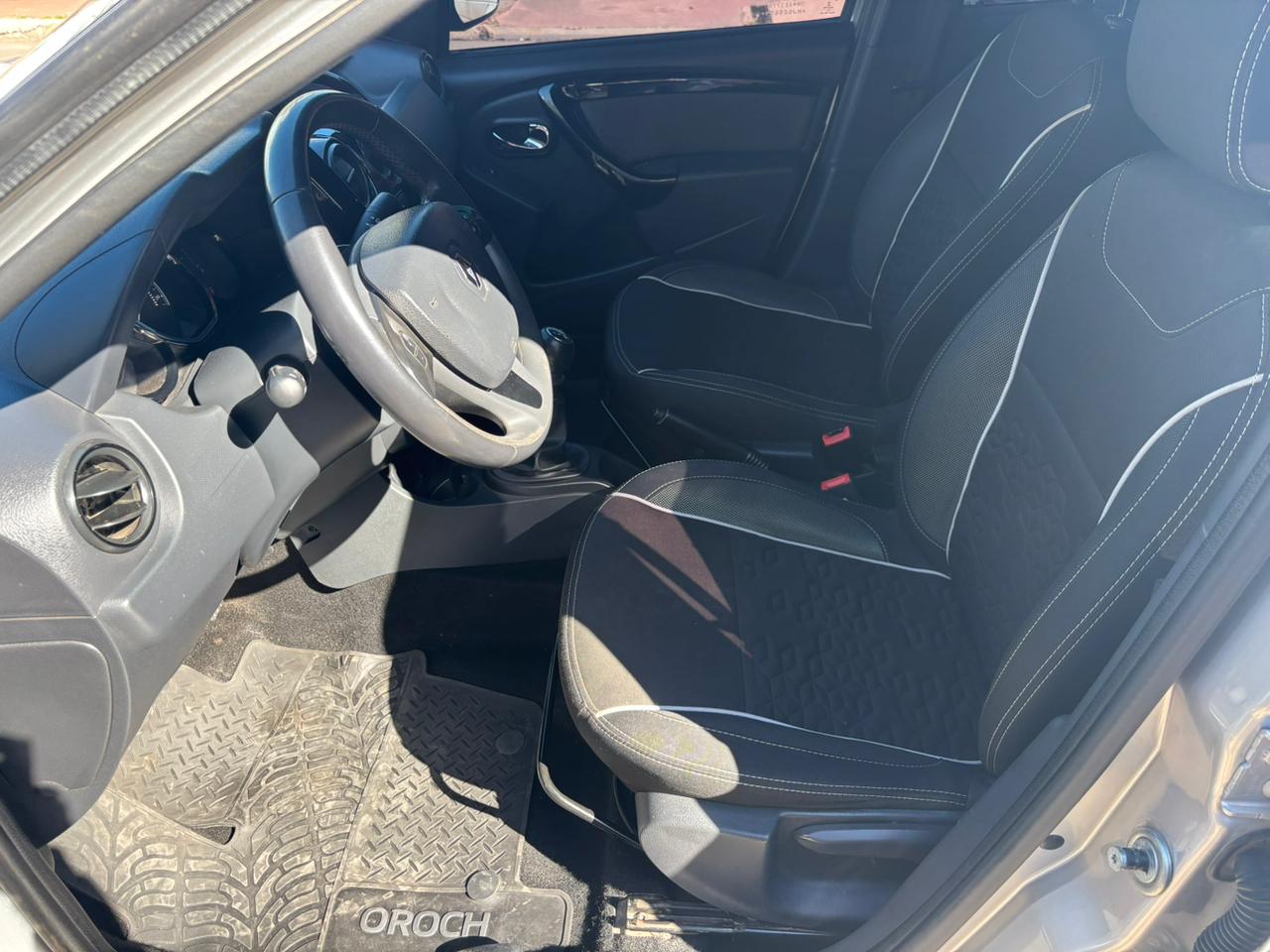 Mira esta publicación de Renault Oroch 2020 en Motordil